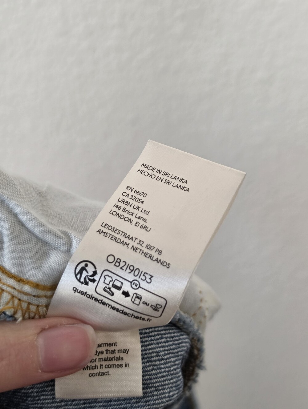 Anthropologie Pilcro The Devon Denim Shorts Coated Edition 25 - Picture 8 of 10